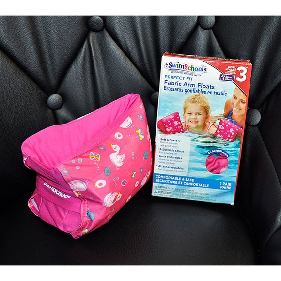 Fabric Arm Floats, Pink Swan – S/M or M/L - Picture 4 of 5